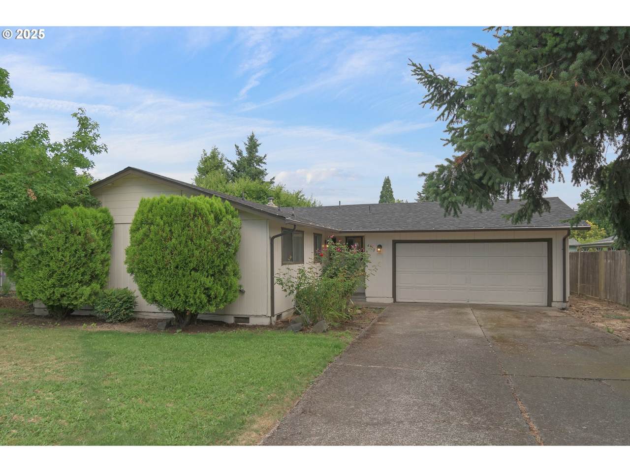 4490 Hilton Dr - Photo 1