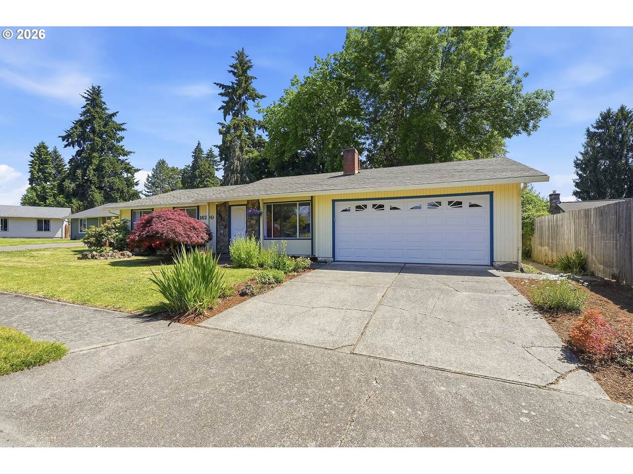 https://bt-photos.global.ssl.fastly.net/portland/1280_boomver_1_758658577-2.jpg