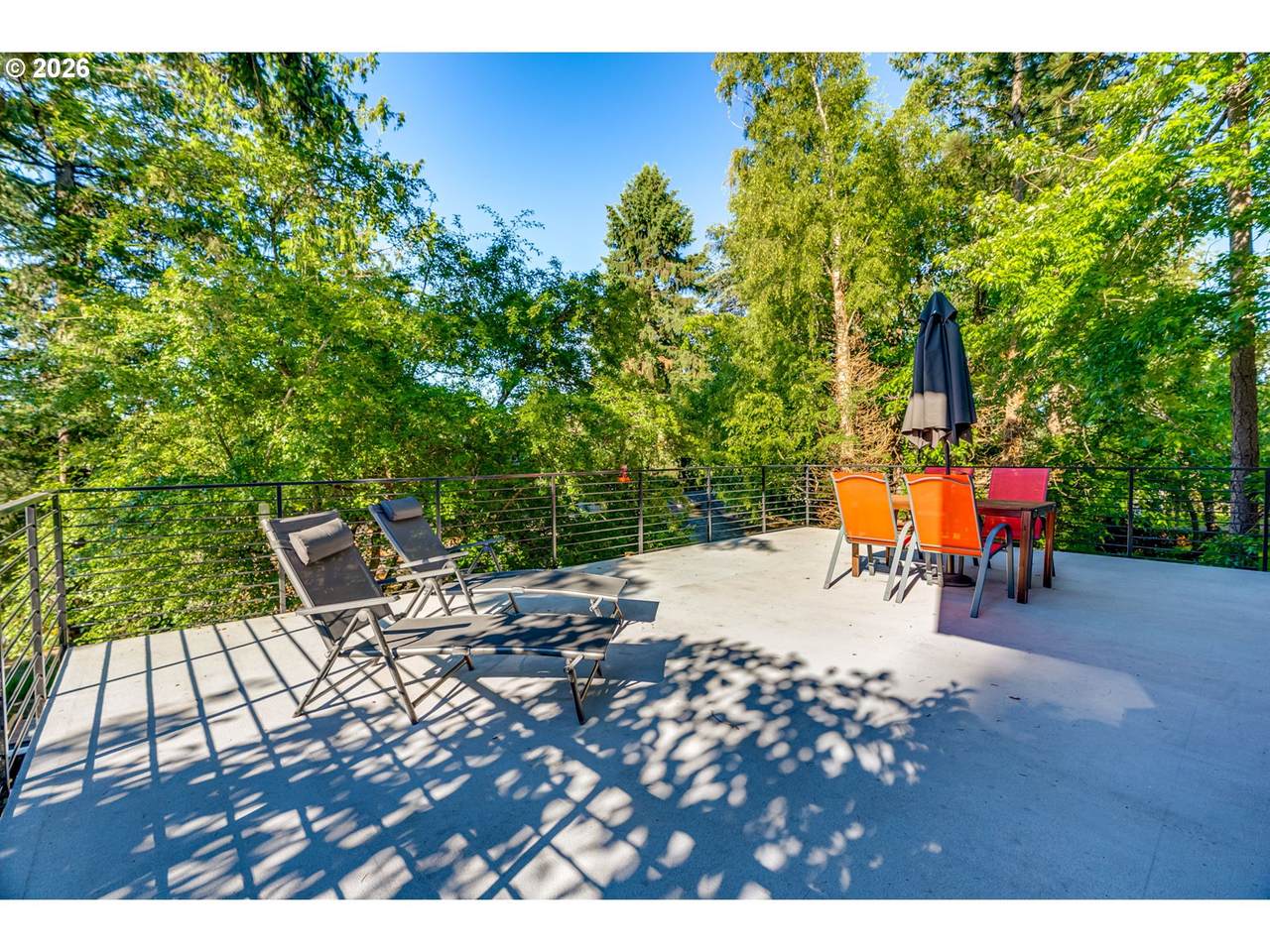 https://bt-photos.global.ssl.fastly.net/portland/1280_boomver_2_758978185-2.jpg