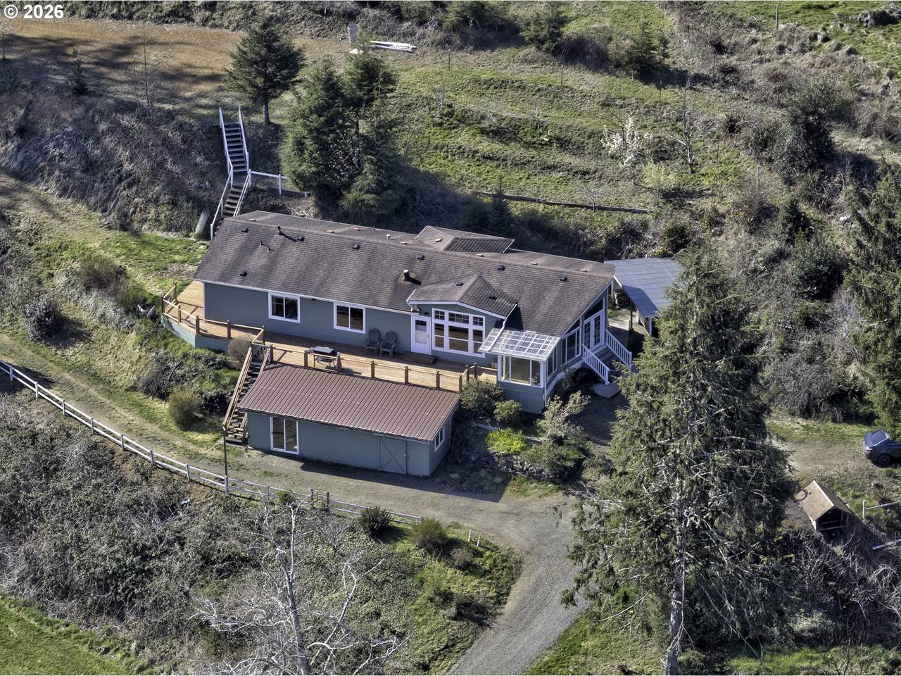 https://bt-photos.global.ssl.fastly.net/portland/1280_boomver_1_760104054-2.jpg