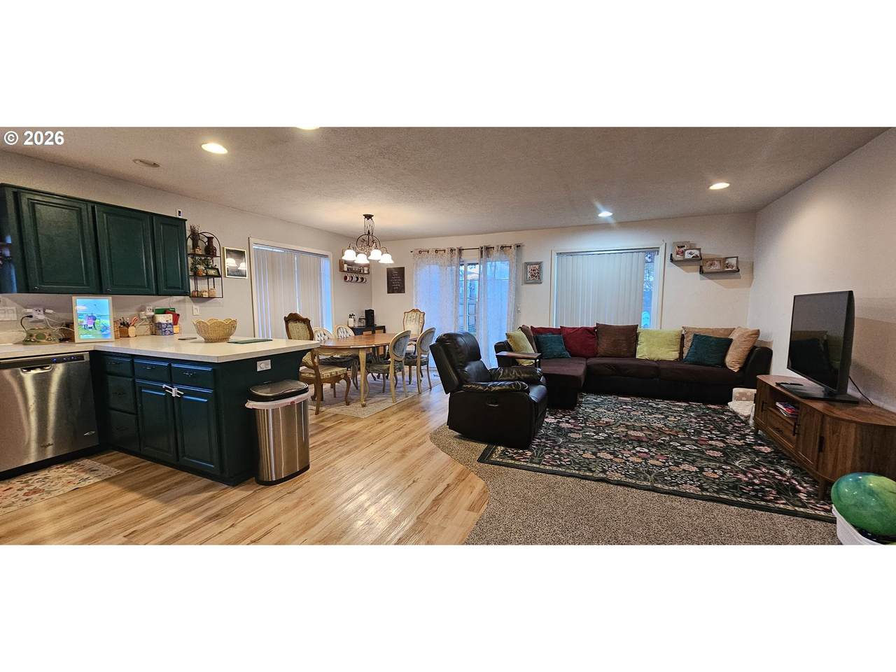https://bt-photos.global.ssl.fastly.net/portland/1280_boomver_1_760515165-2.jpg