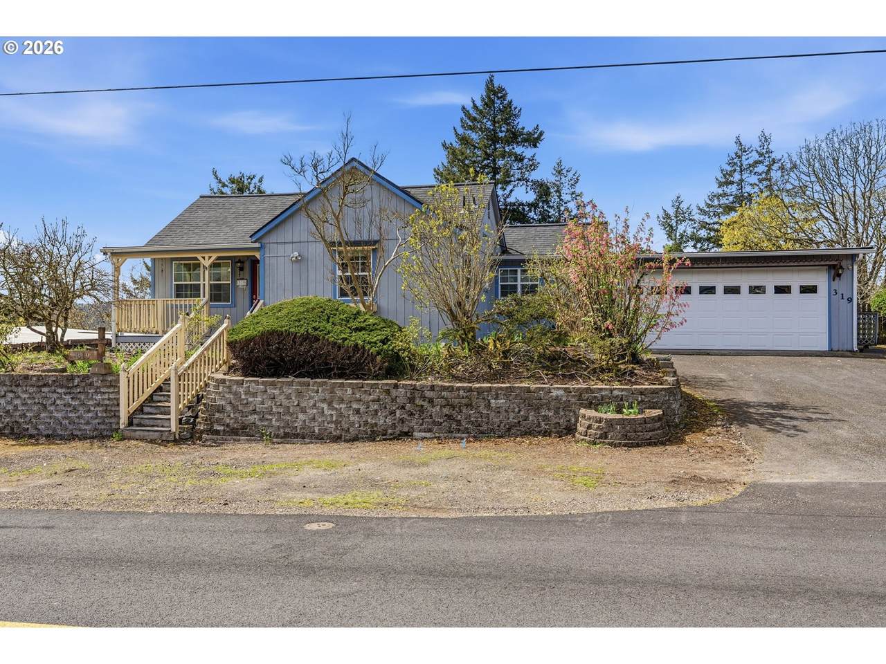 https://bt-photos.global.ssl.fastly.net/portland/1280_boomver_1_760760697-2.jpg