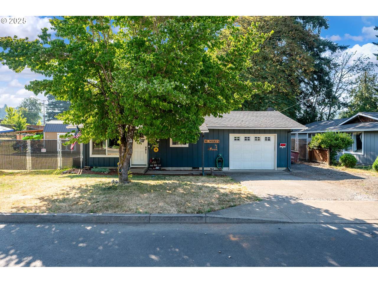 402 Ivy Rd - Photo 1