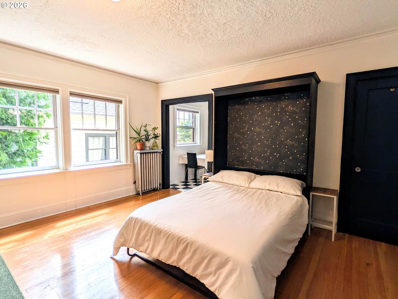 https://bt-photos.global.ssl.fastly.net/portland/1280_boomver_1_764573285-2.jpg