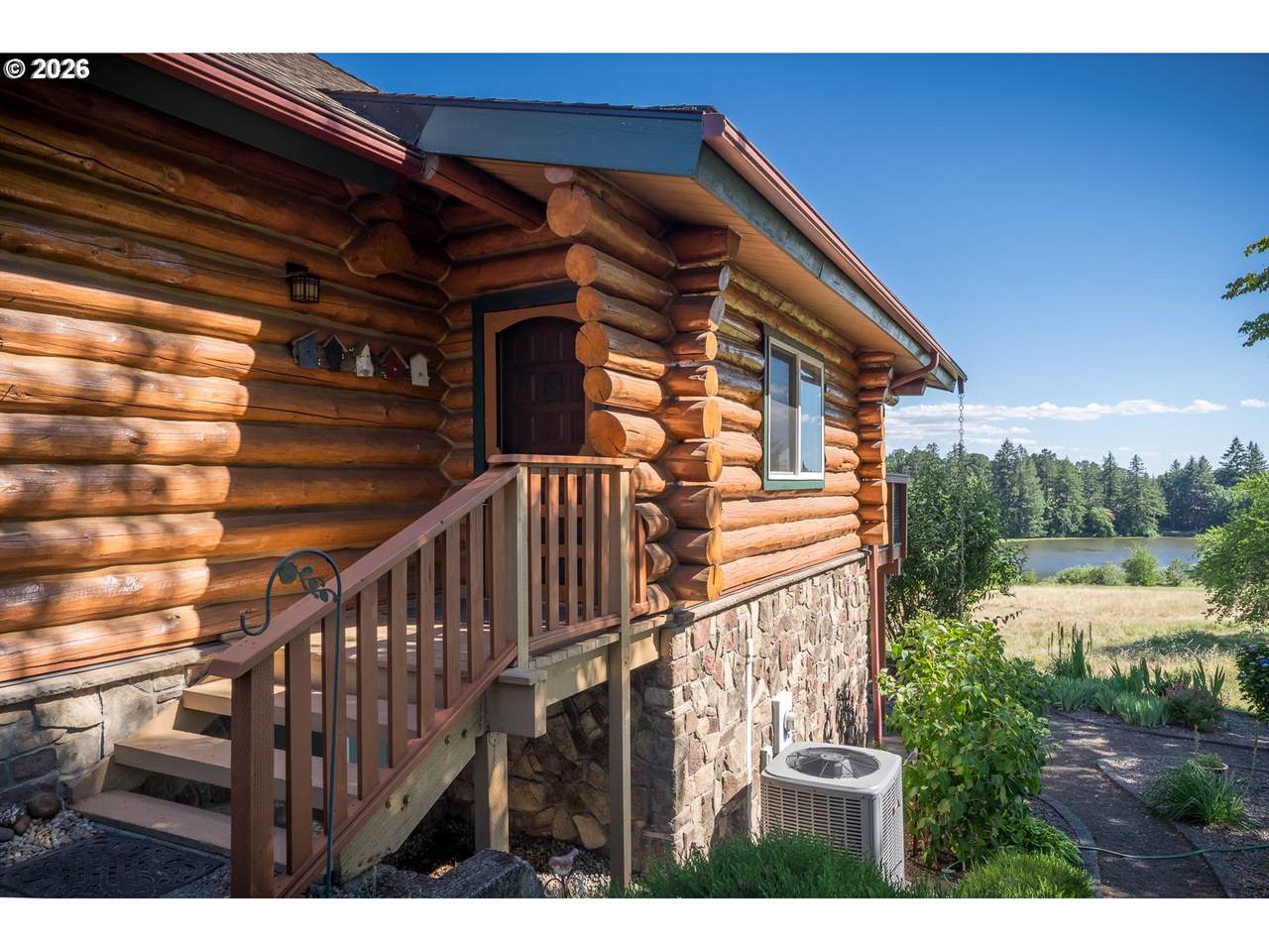 https://bt-photos.global.ssl.fastly.net/portland/1280_boomver_1_765247371-2.jpg