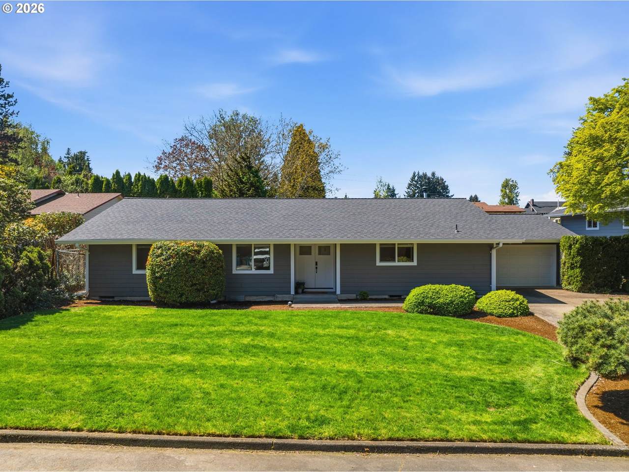 https://bt-photos.global.ssl.fastly.net/portland/1280_boomver_1_766426142-2.jpg