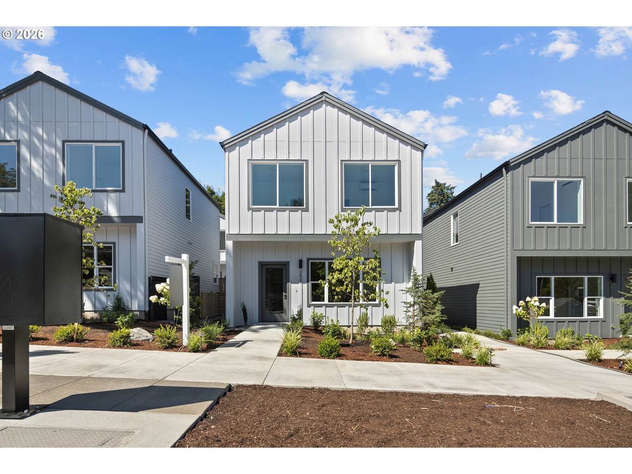 3829 Pomona St - Photo 1