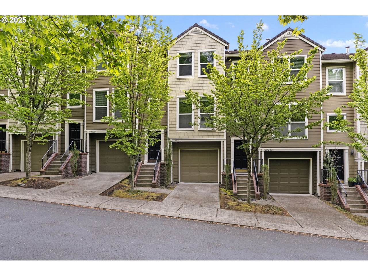 10275 Wilshire Ln - Photo 1