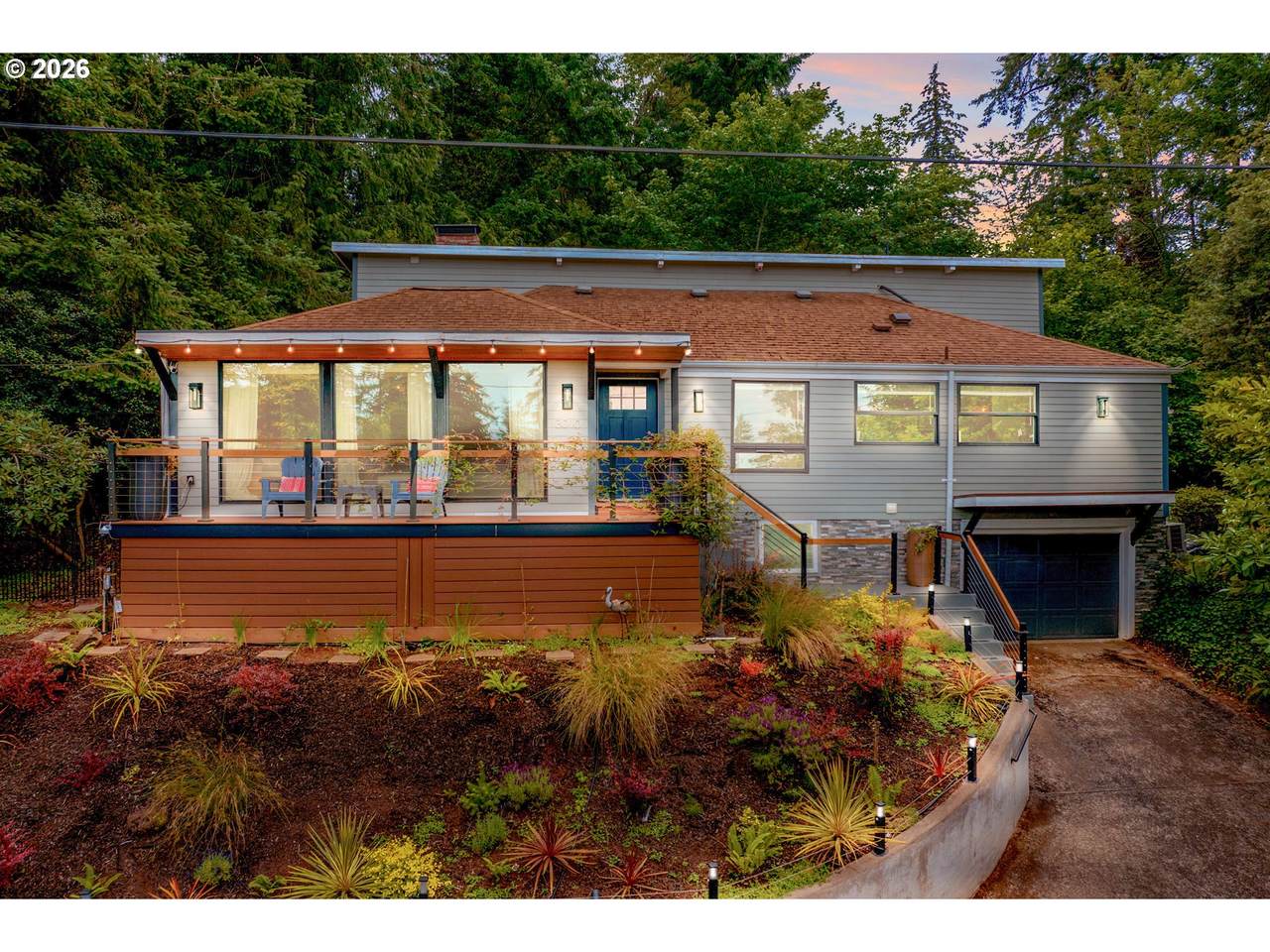 3010 Friendly St - Photo 1