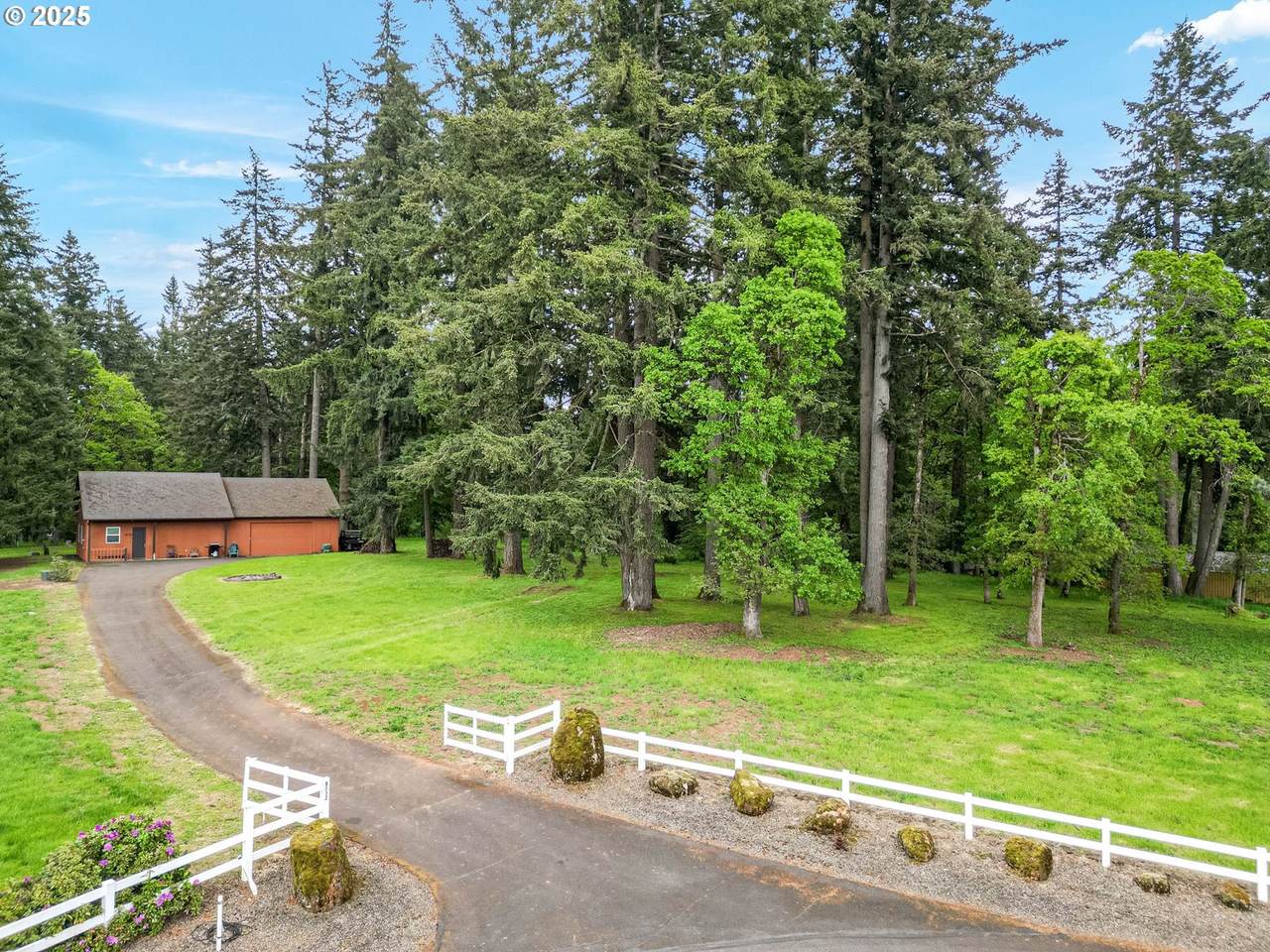 https://bt-photos.global.ssl.fastly.net/portland/1280_boomver_1_770444755-2.jpg
