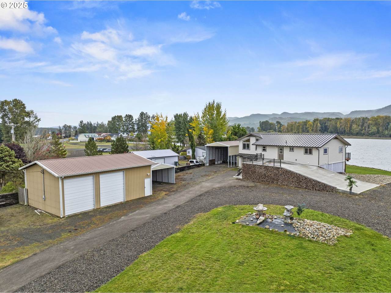 https://bt-photos.global.ssl.fastly.net/portland/1280_boomver_1_771784499-2.jpg