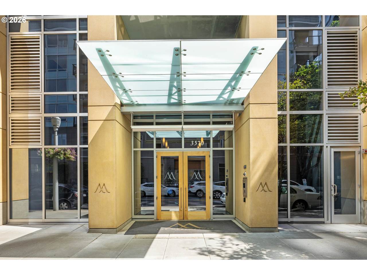 https://bt-photos.global.ssl.fastly.net/portland/1280_boomver_1_772570946-2.jpg