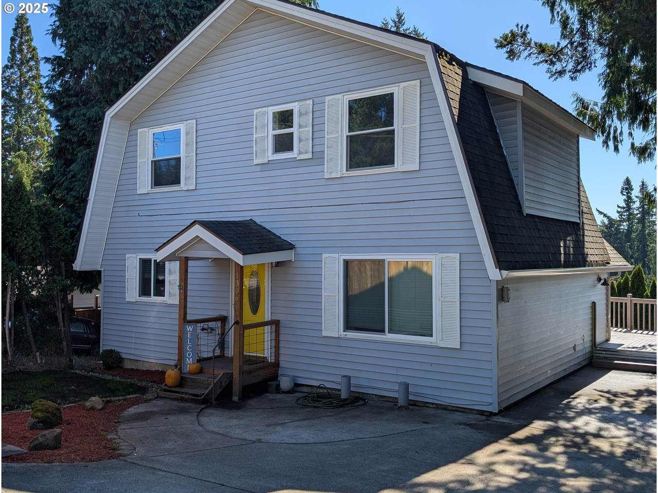 1306 Mt Brynion St - Photo 1