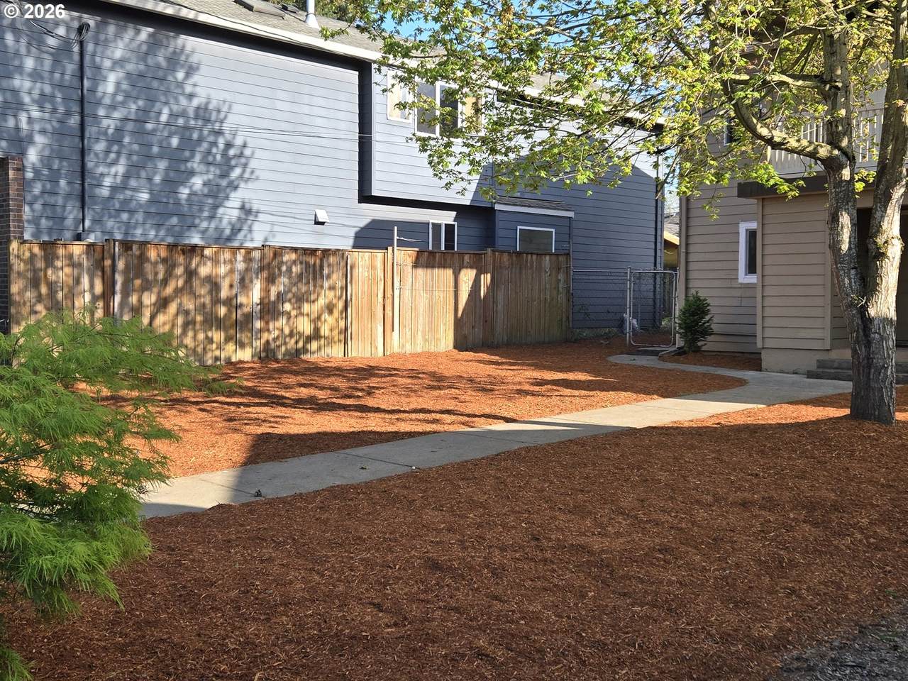 https://bt-photos.global.ssl.fastly.net/portland/1280_boomver_1_772980404-2.jpg