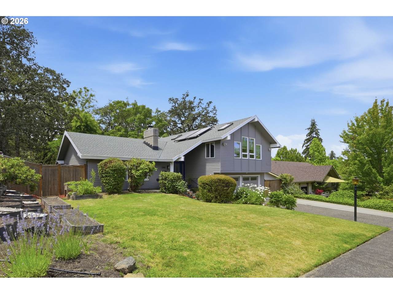https://bt-photos.global.ssl.fastly.net/portland/1280_boomver_1_773211415-3.jpg