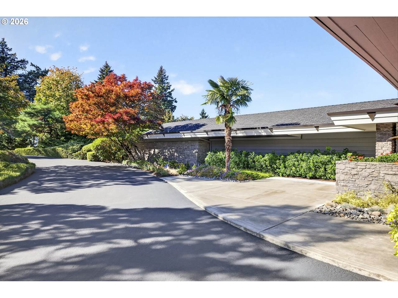 https://bt-photos.global.ssl.fastly.net/portland/1280_boomver_1_774213430-2.jpg