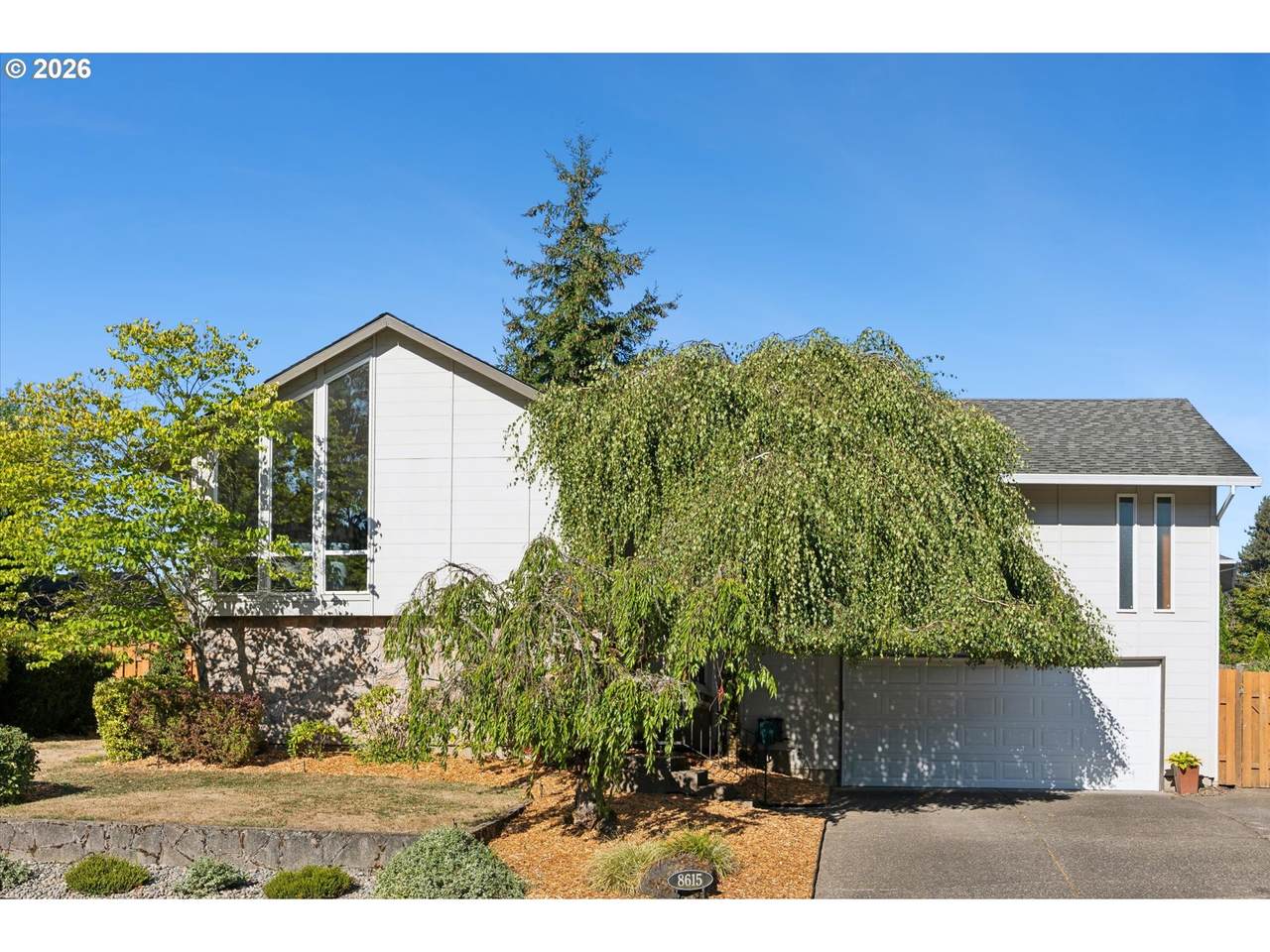 https://bt-photos.global.ssl.fastly.net/portland/1280_boomver_1_774235075-2.jpg