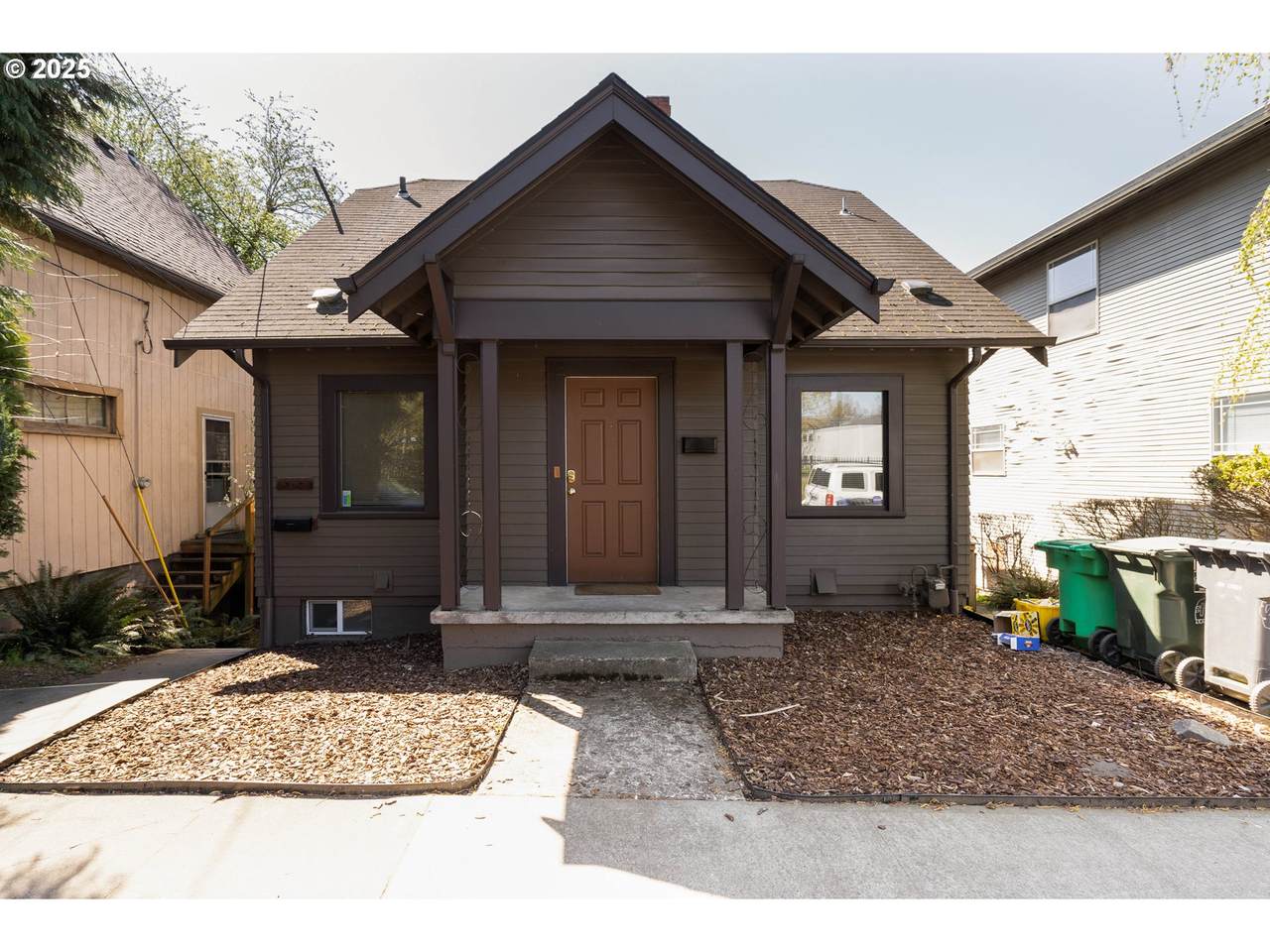 2036/2038 Morrison St - Photo 1