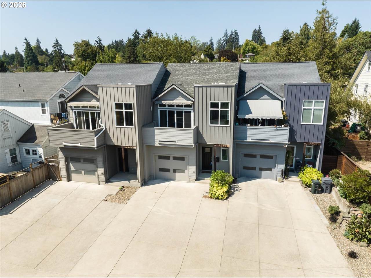 2330 Willamette St - Photo 1