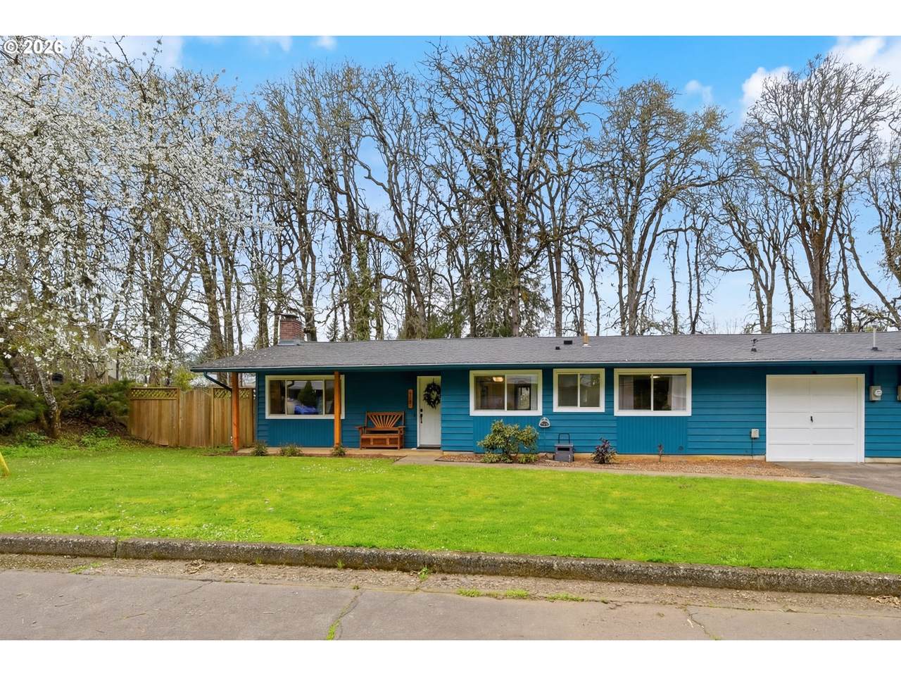 239 Azalea Dr - Photo 1