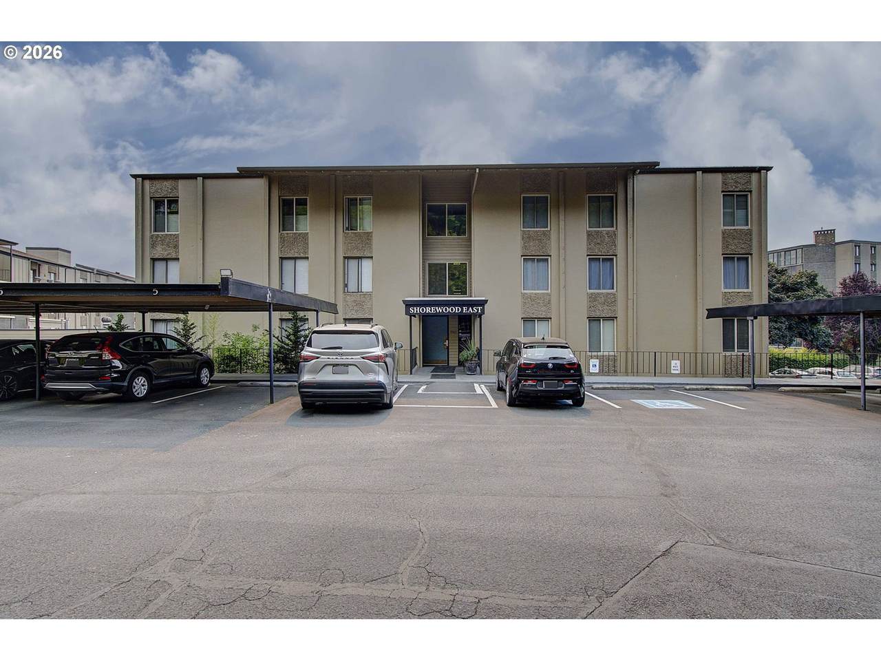 5565 Evergreen Blvd - Photo 1