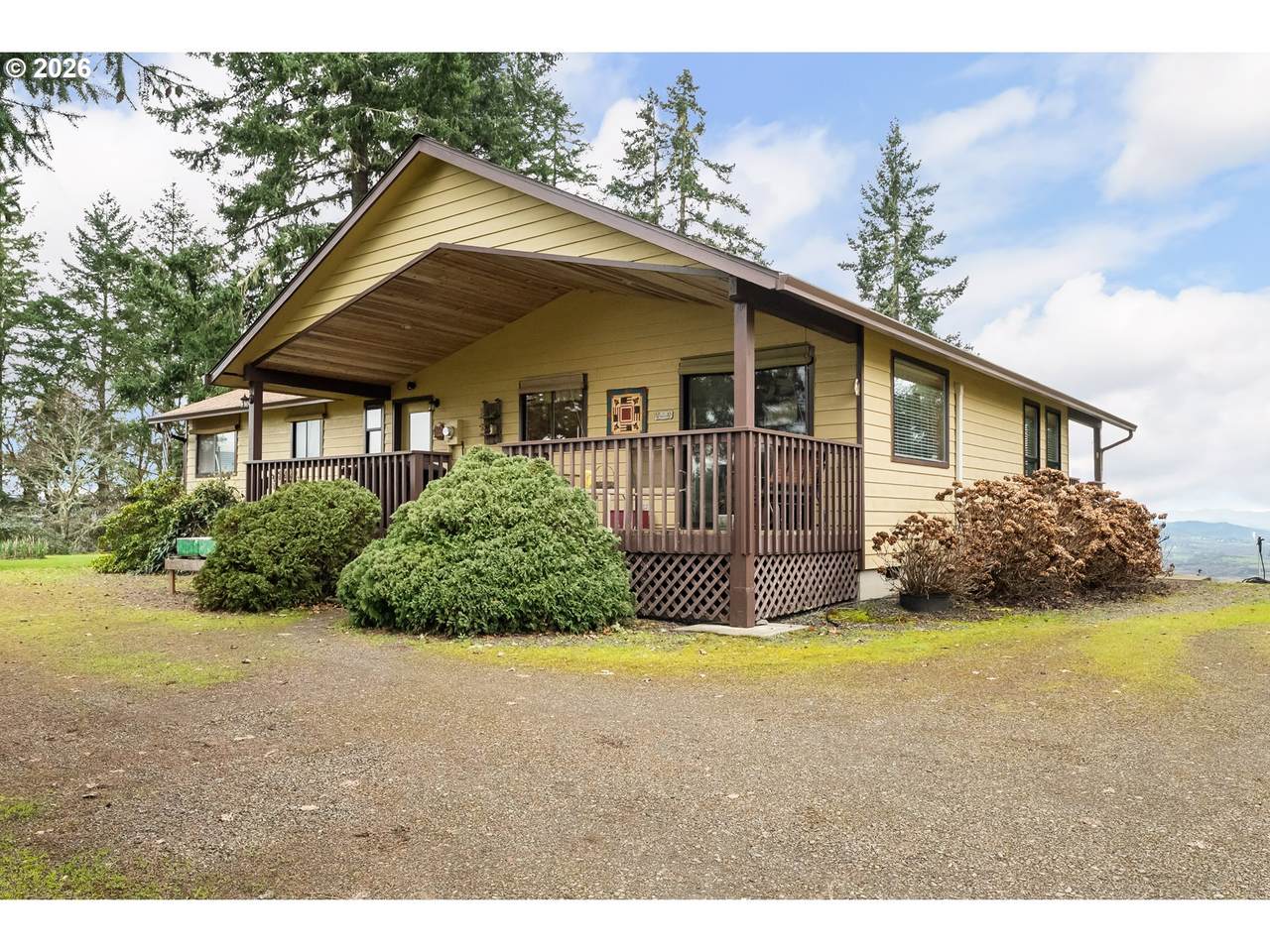 864 Larkspur Ln - Photo 1