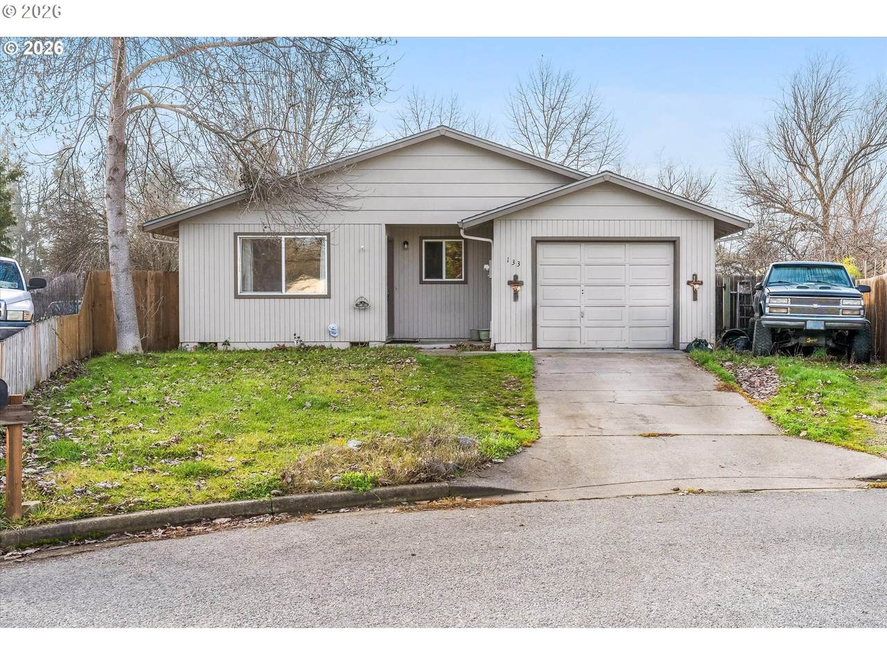 133 Edith Cir - Photo 1