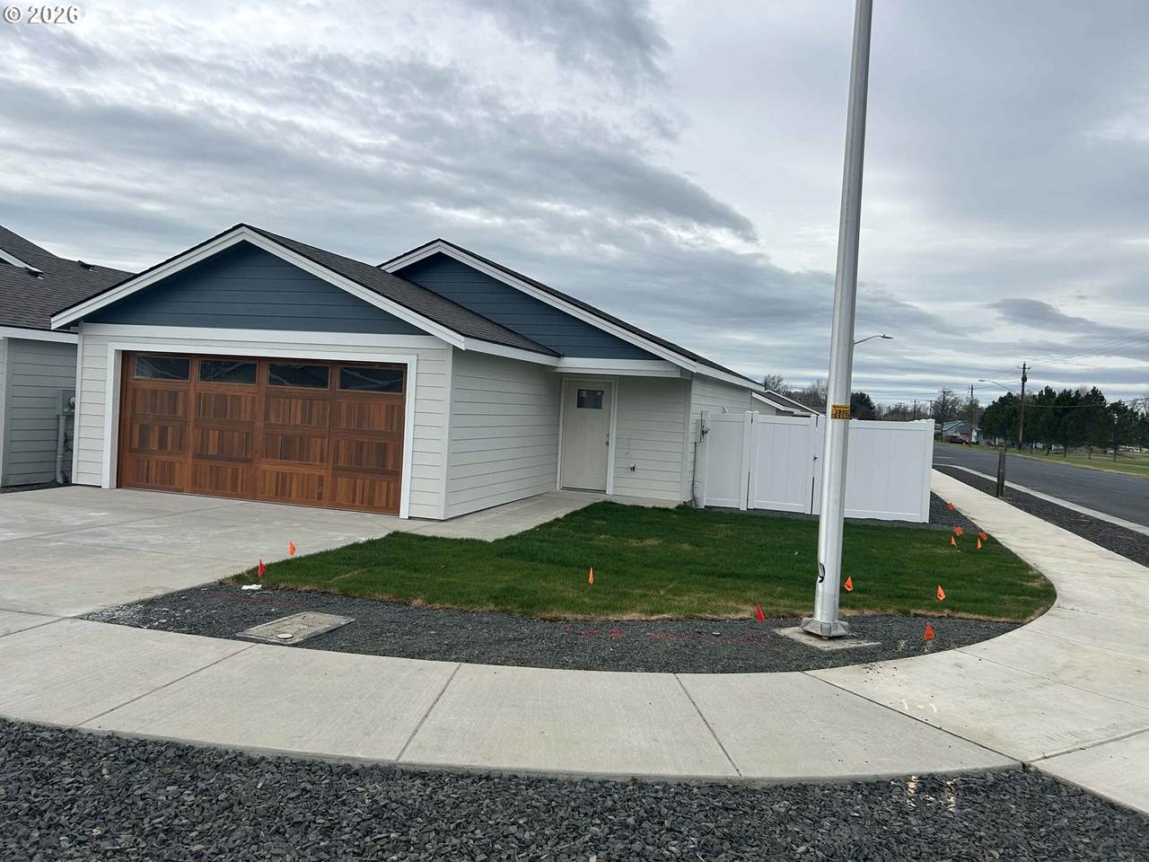 605 Jimmy St - Photo 1