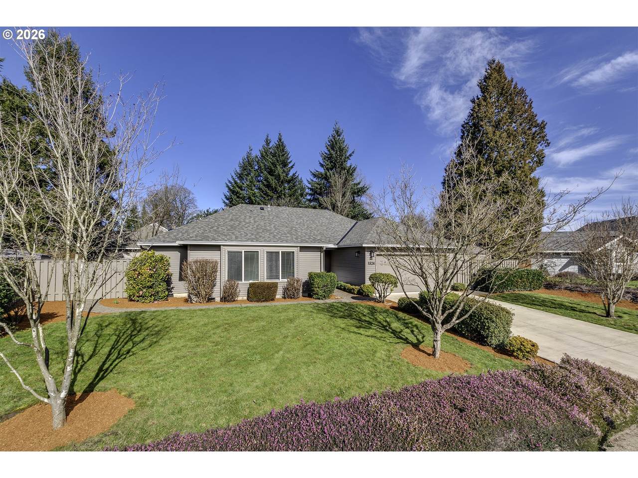 1524 Greensword Dr - Photo 1