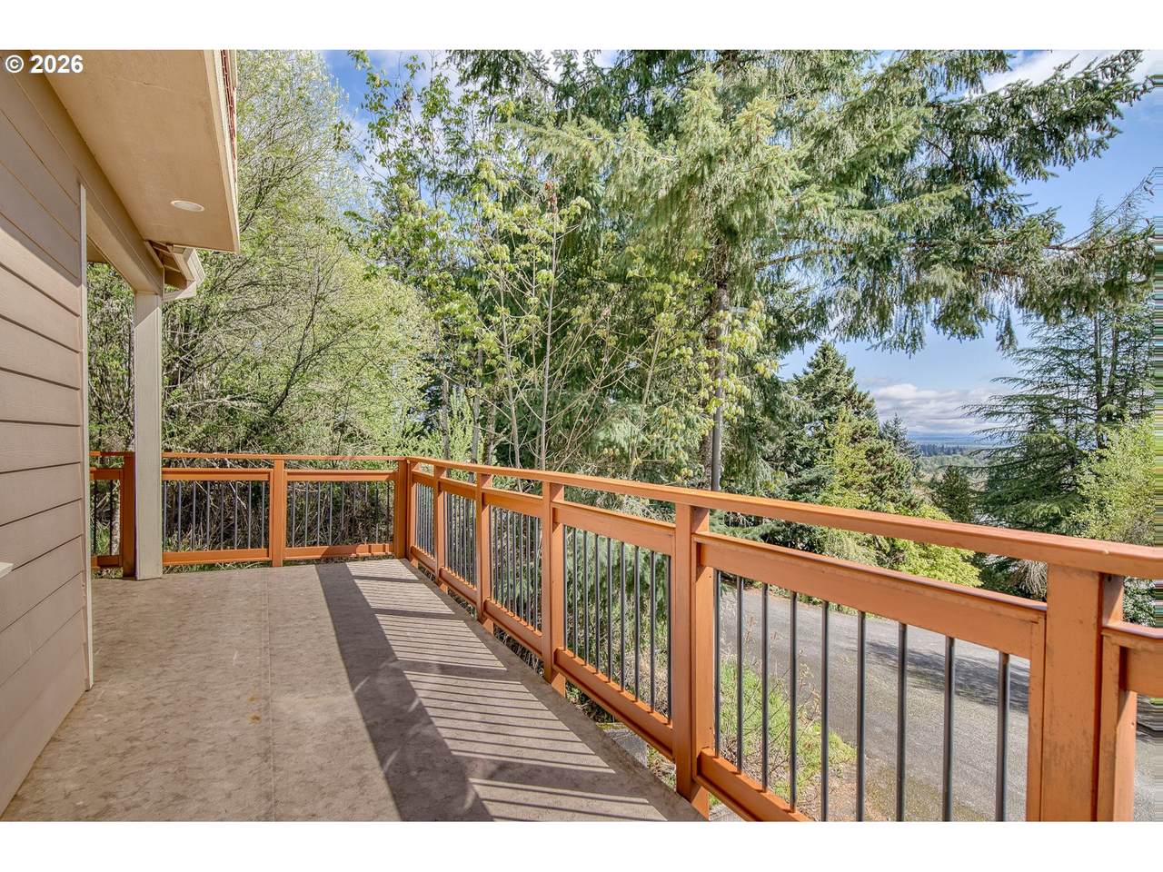 https://bt-photos.global.ssl.fastly.net/portland/1280_boomver_1_780378915-2.jpg