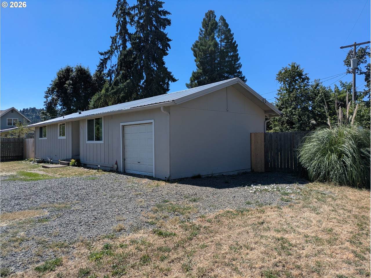 https://bt-photos.global.ssl.fastly.net/portland/1280_boomver_1_783342431-2.jpg
