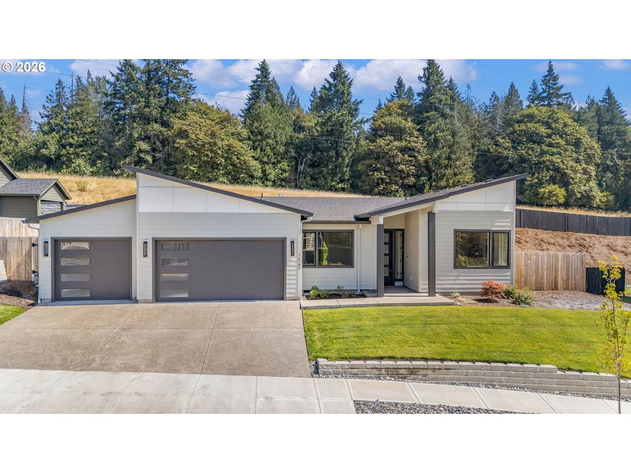 16705 38TH Ave - Photo 1