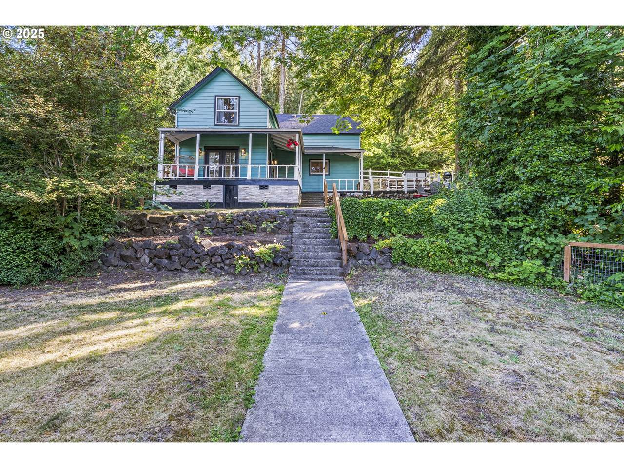 505 Jefferson Ave - Photo 1