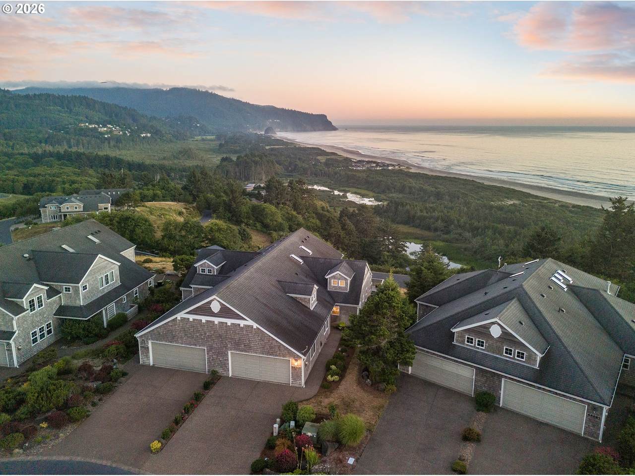 44705 Oceanview Ct - Photo 1
