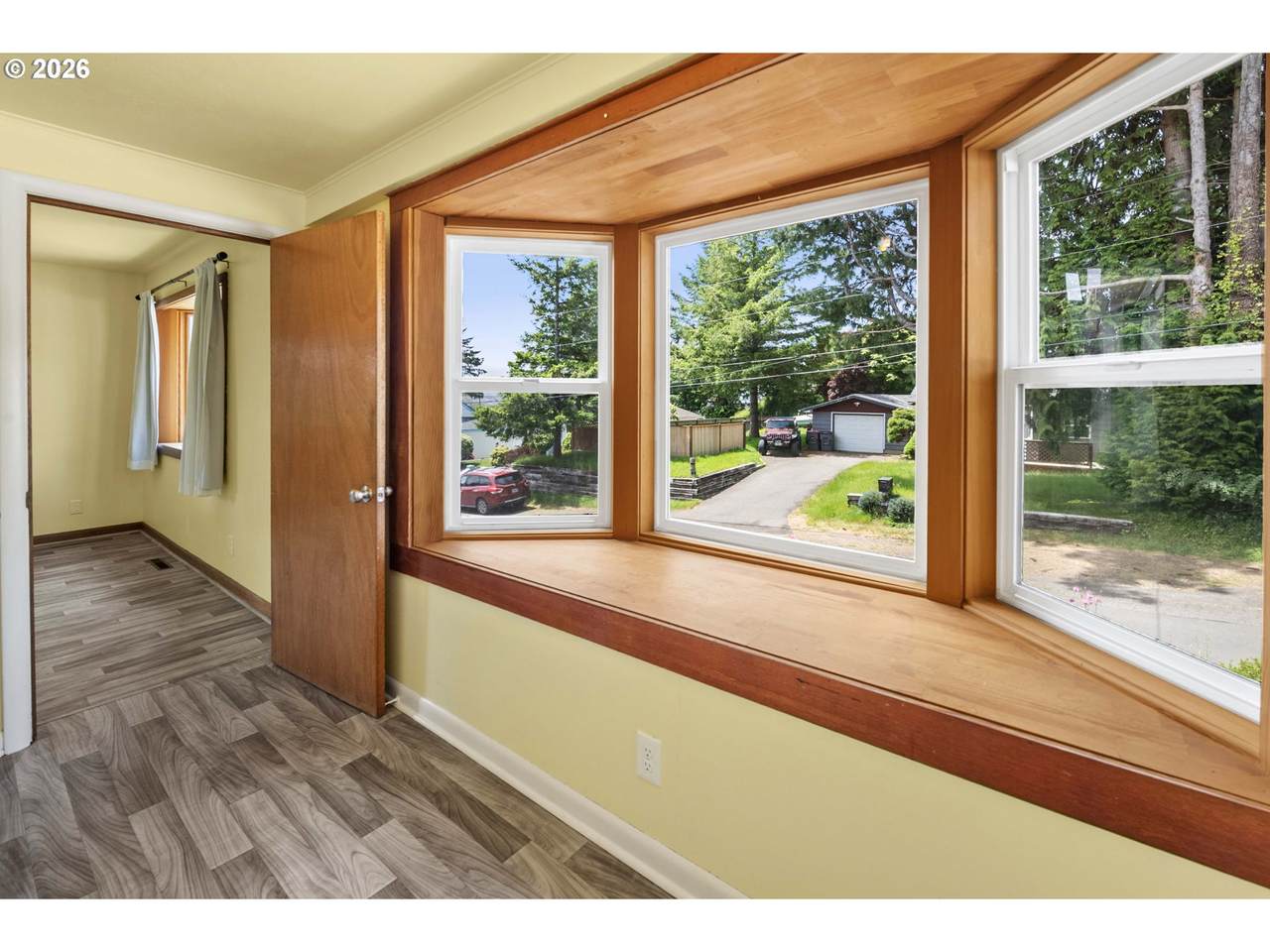 https://bt-photos.global.ssl.fastly.net/portland/1280_boomver_1_784920325-2.jpg