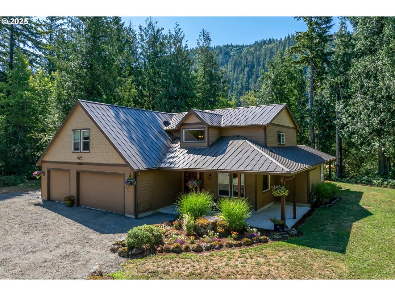 57214 Marmot Rd - Photo 1