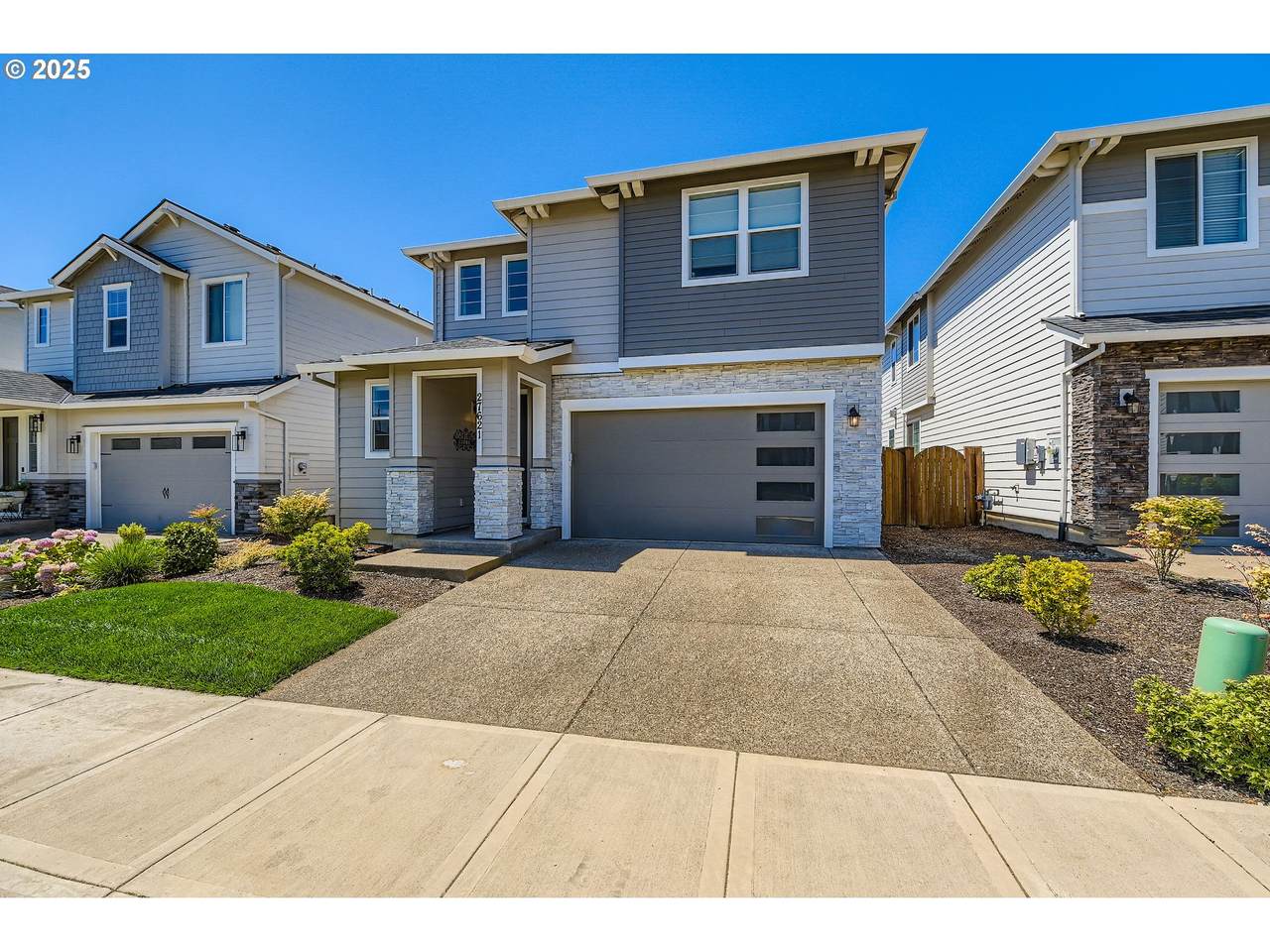 27621 Alder Ln - Photo 1