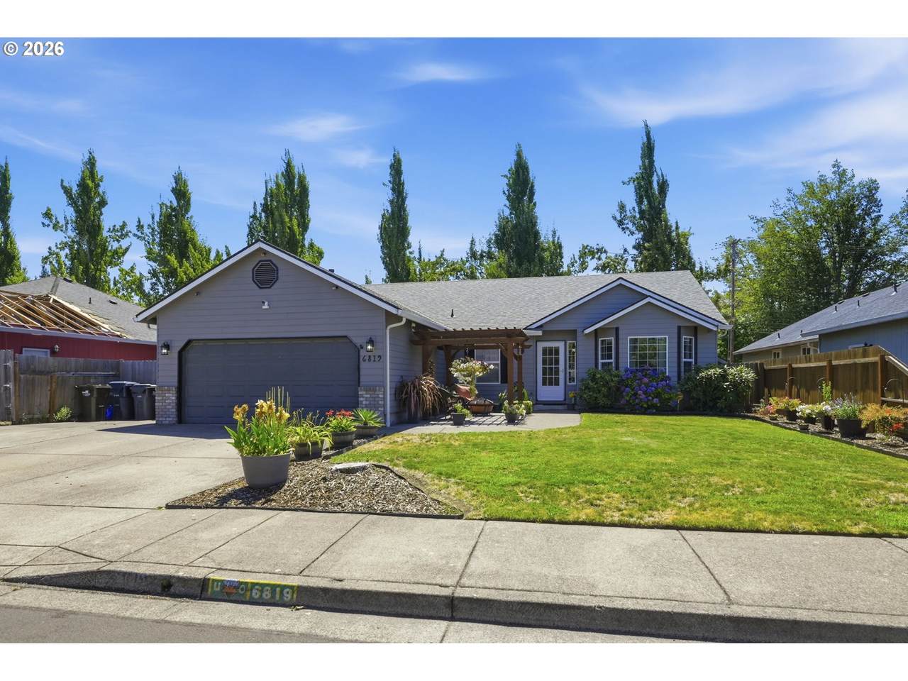 https://bt-photos.global.ssl.fastly.net/portland/1280_boomver_1_787334244-2.jpg