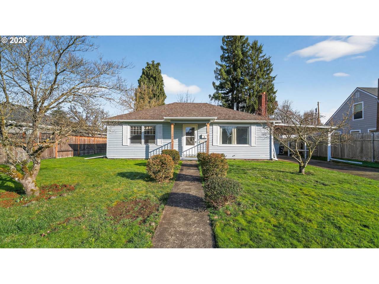651 Wayne Dr - Photo 1