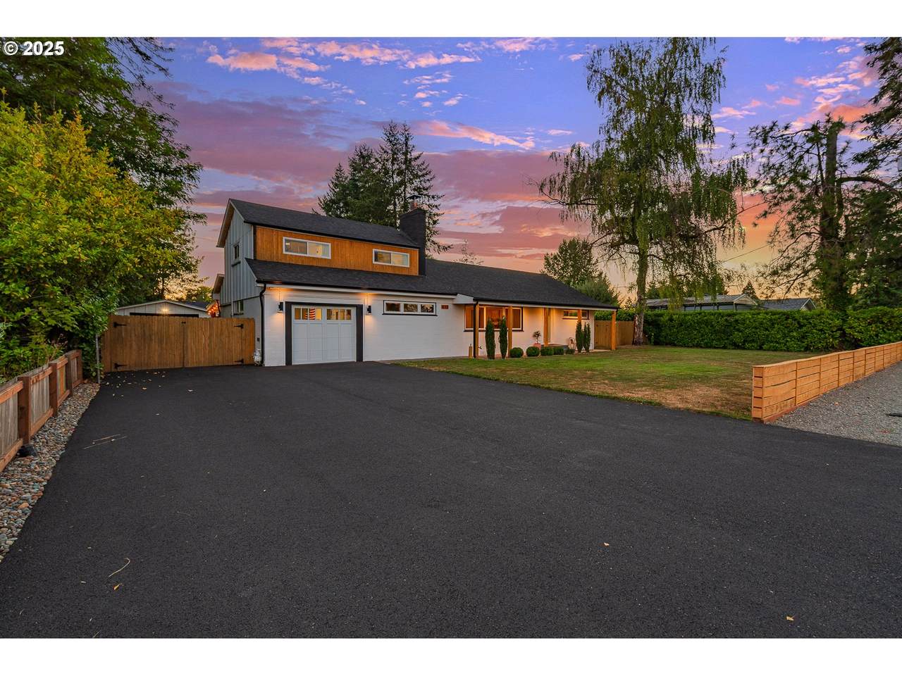 610 3RD Ave - Photo 1