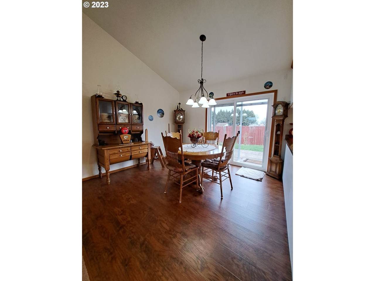 https://bt-photos.global.ssl.fastly.net/portland/1280_boomver_1_793334208-2.jpg