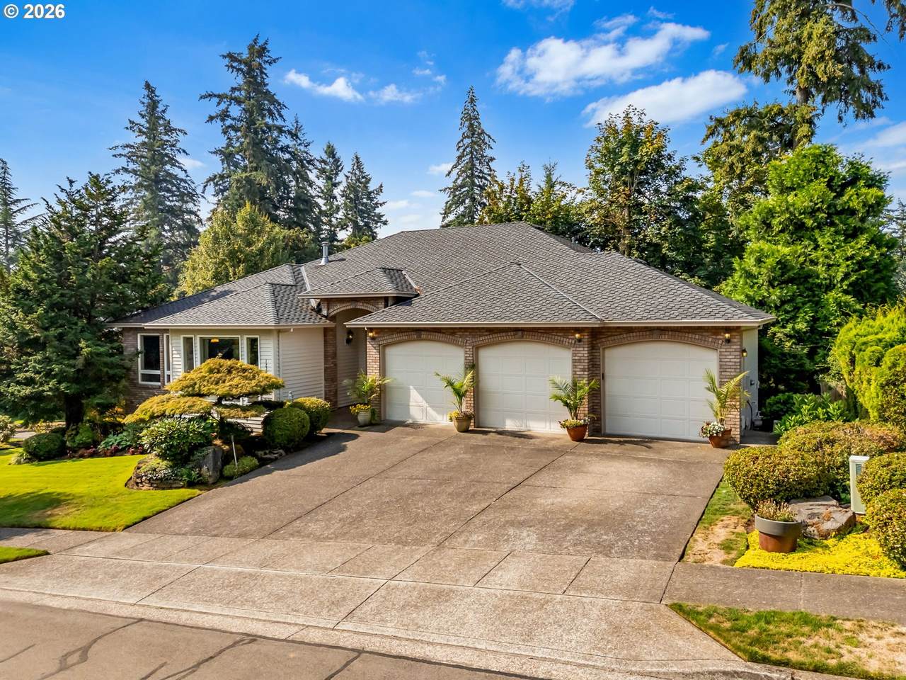 https://bt-photos.global.ssl.fastly.net/portland/1280_boomver_1_793861943-2.jpg