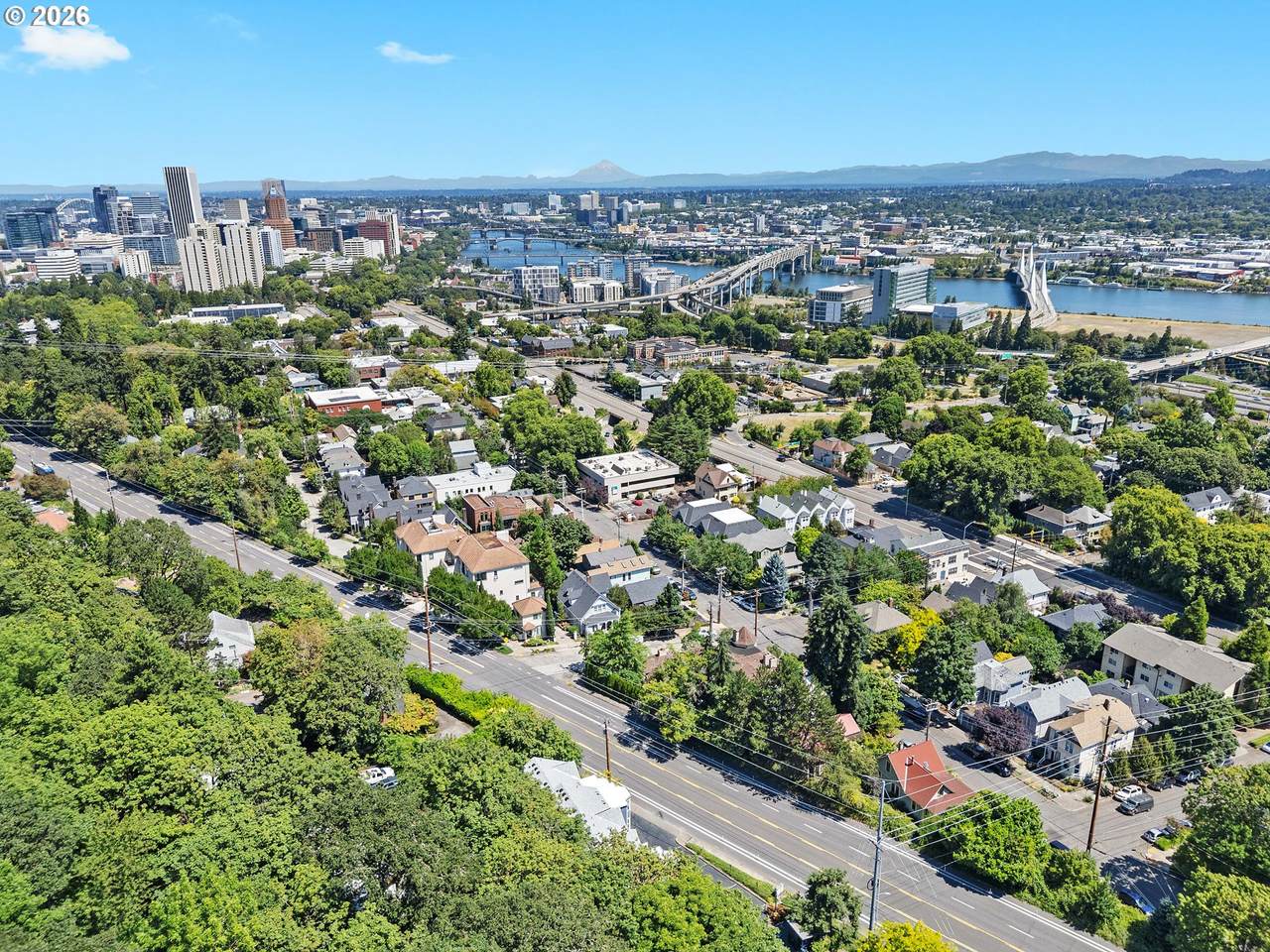 https://bt-photos.global.ssl.fastly.net/portland/1280_boomver_1_794682980-2.jpg