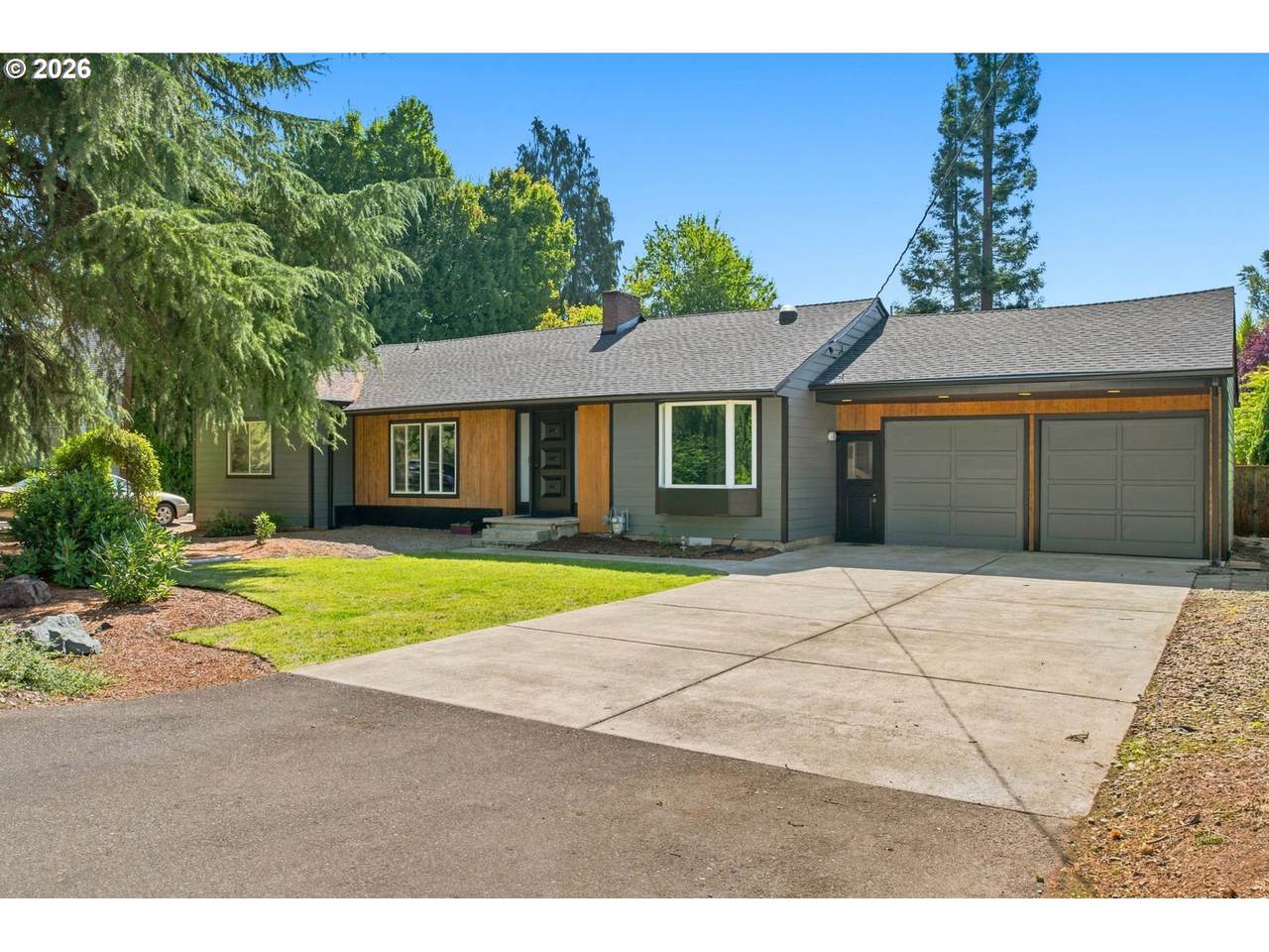 https://bt-photos.global.ssl.fastly.net/portland/1280_boomver_1_795876654-2.jpg
