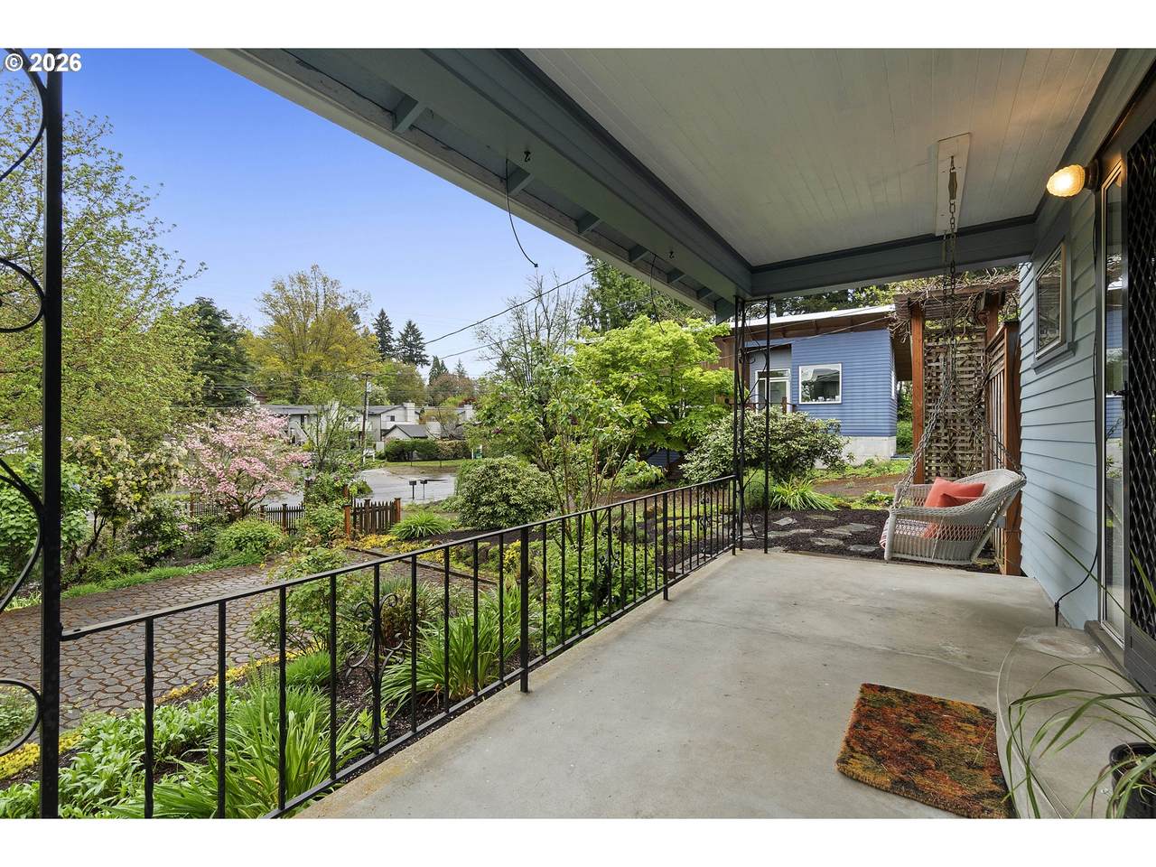 https://bt-photos.global.ssl.fastly.net/portland/1280_boomver_1_796497758-2.jpg