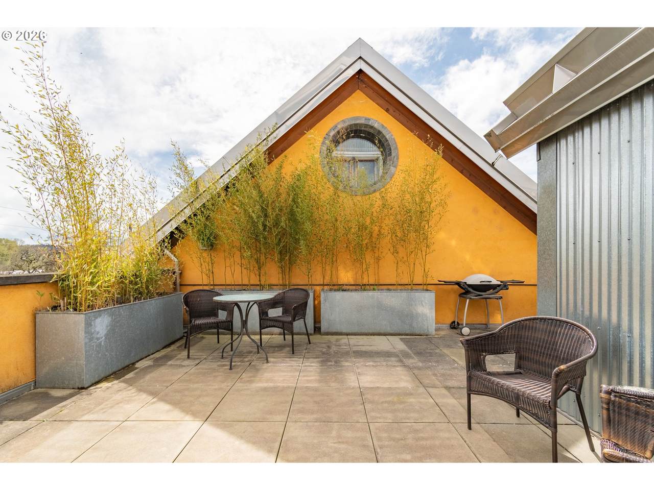 321 Mill St - Photo 1