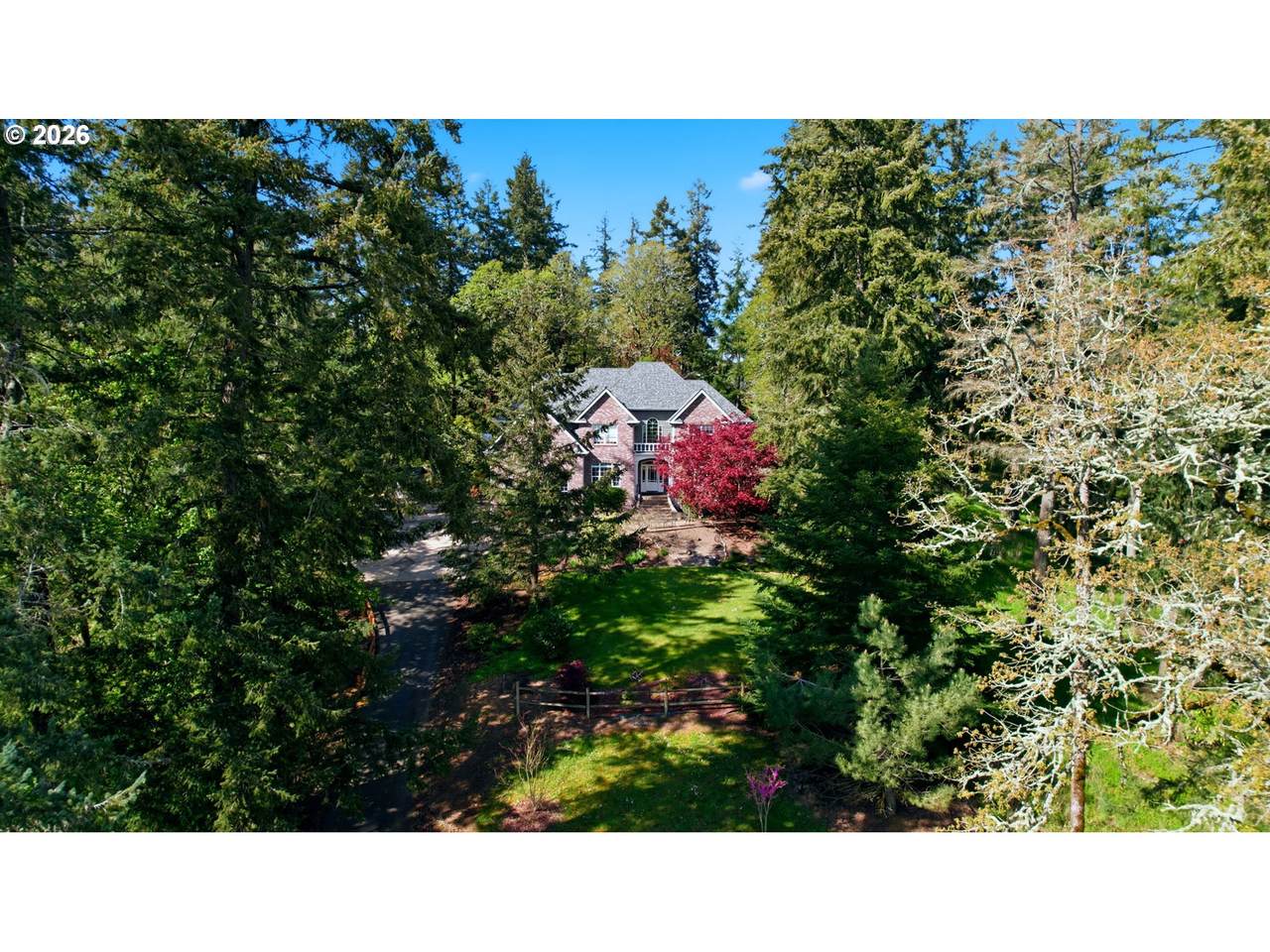 462 Shannon Dr - Photo 1