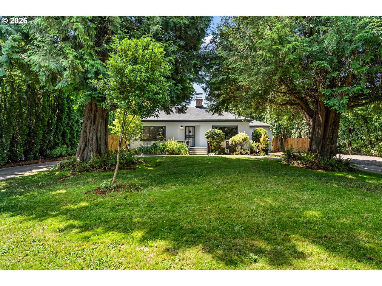 4300 Lombard St - Photo 1