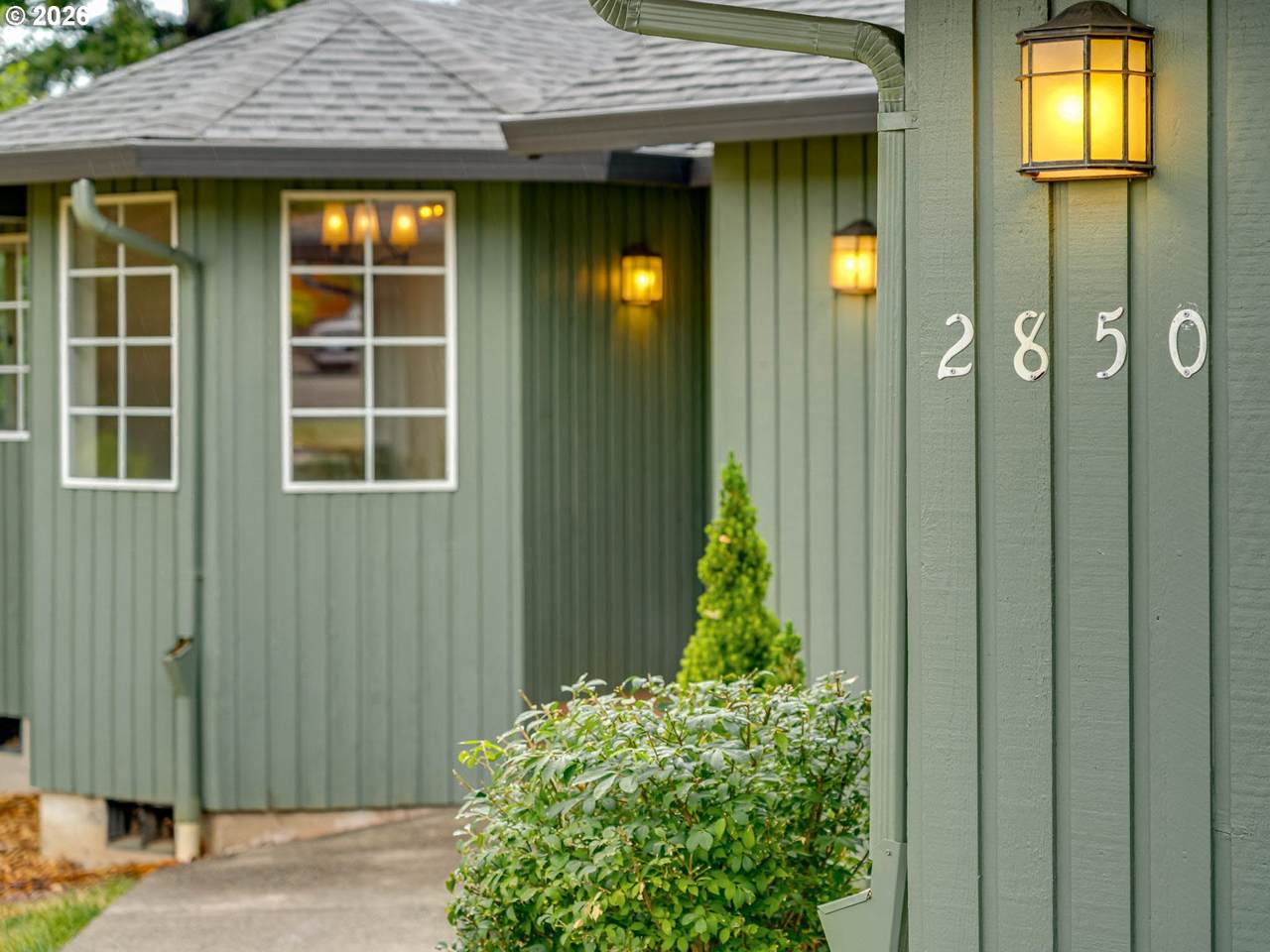 https://bt-photos.global.ssl.fastly.net/portland/1280_boomver_2_115827077-2.jpg