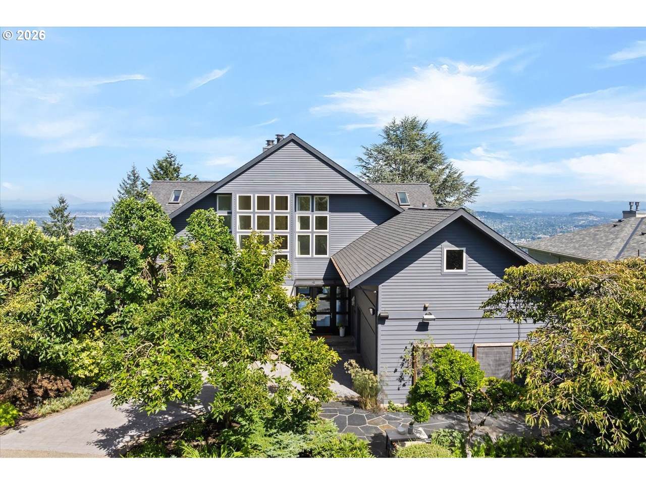https://bt-photos.global.ssl.fastly.net/portland/1280_boomver_2_123783833-2.jpg